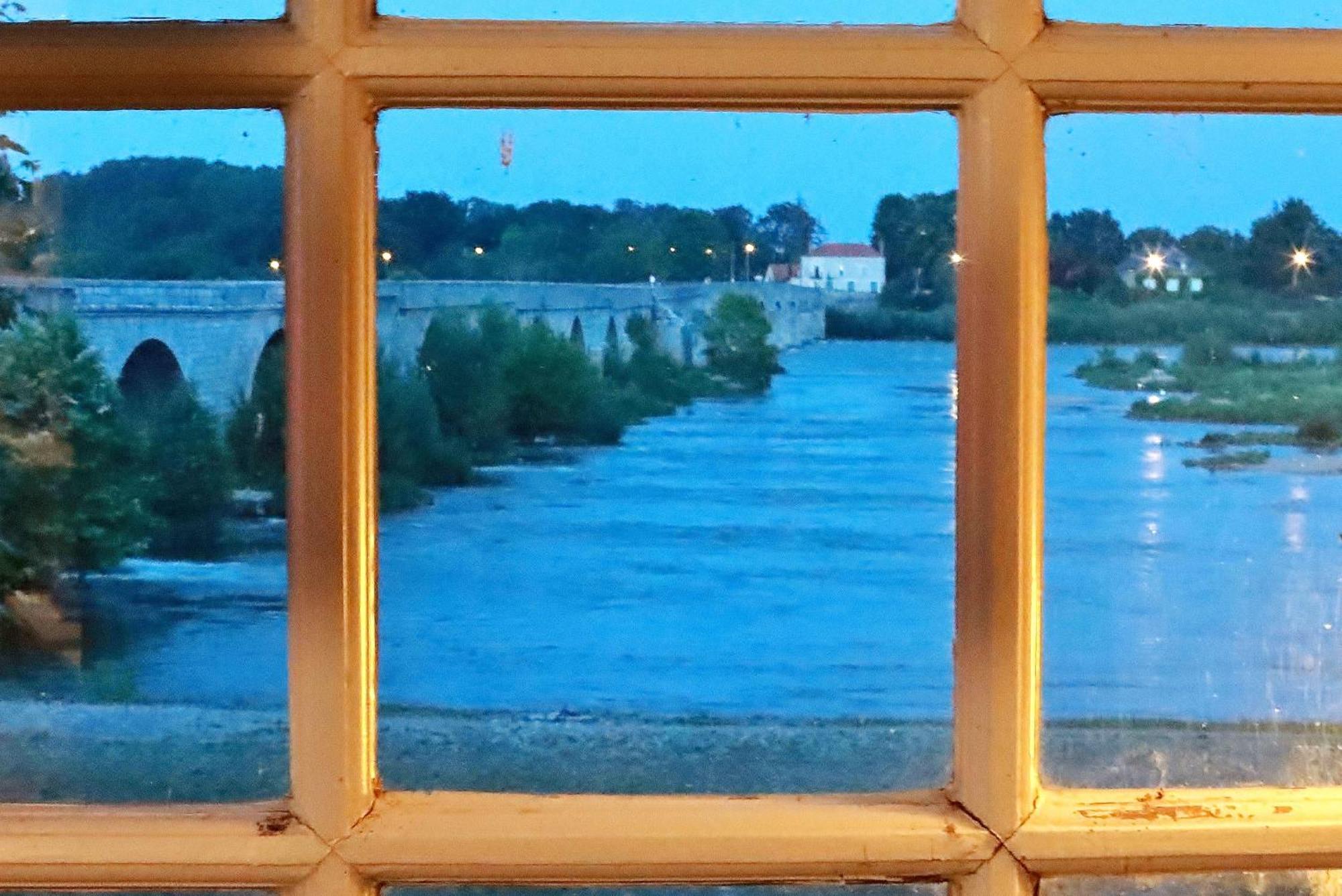 Grand Hotel De L'Abbaye Beaugency Eksteriør billede